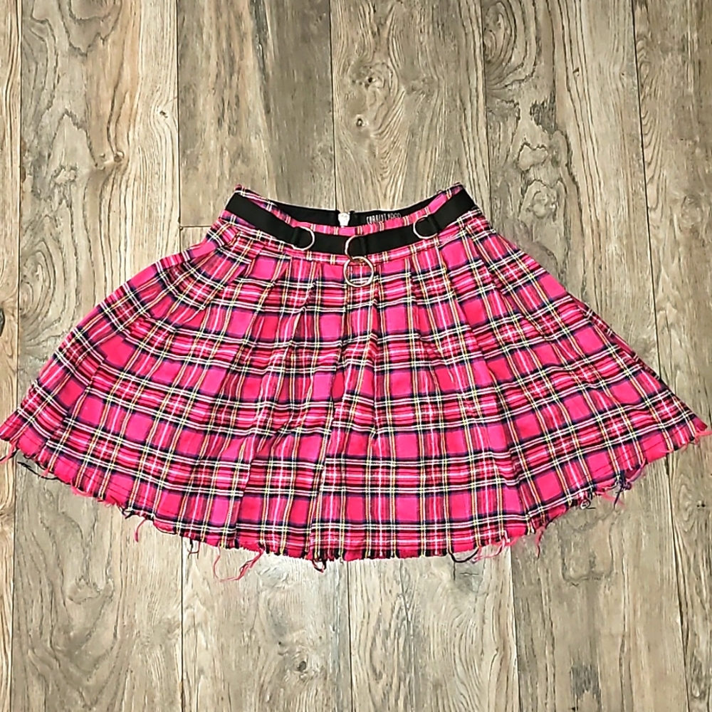 Current Mood plaid skirt pleated raw hem zip up Dolls Kill 🔪